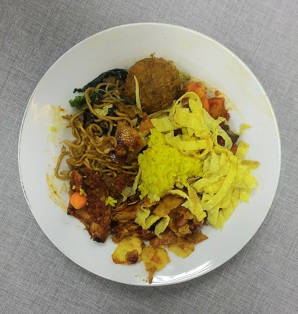 Tumpeng untuk syukuran
